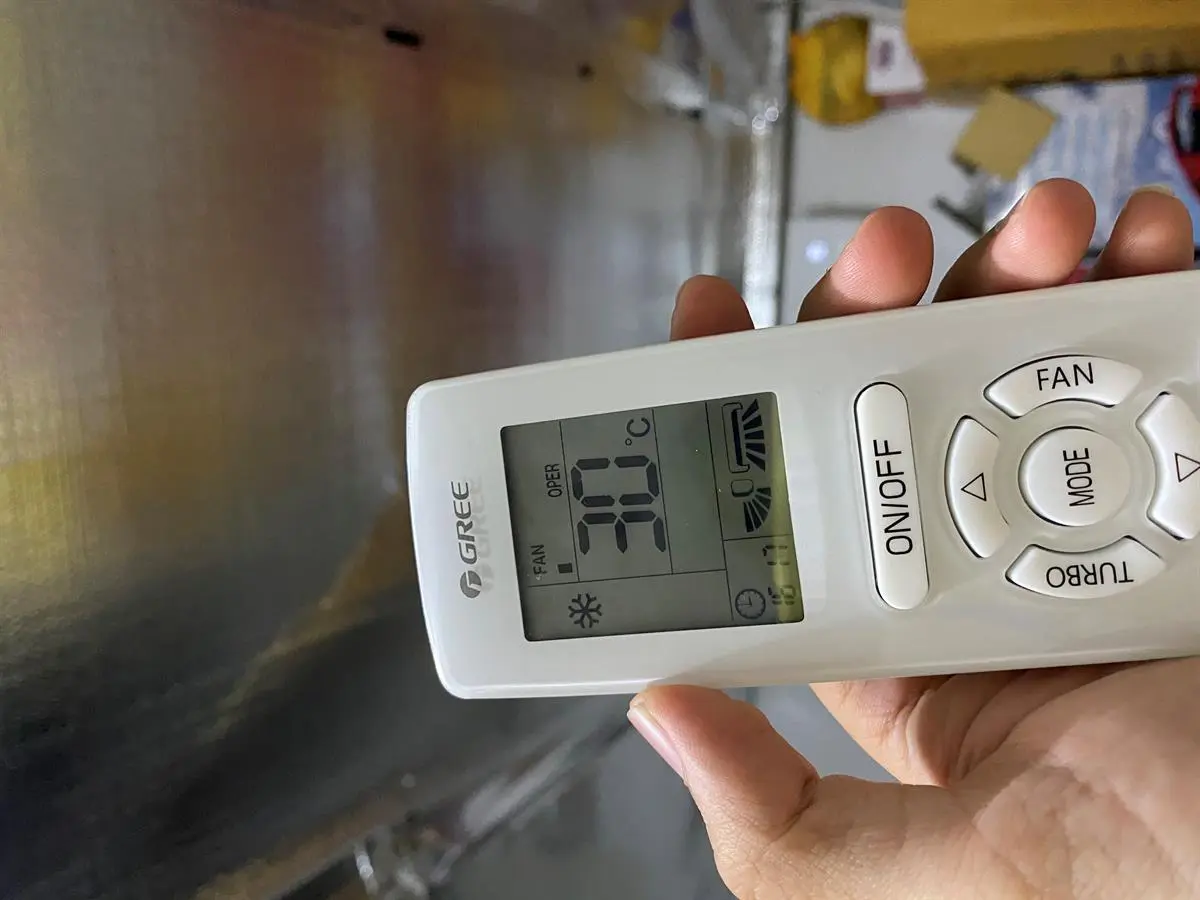 Khách hàng review Máy lạnh Gree Inverter 1 HP GWC09PB-K3D0P4 27
