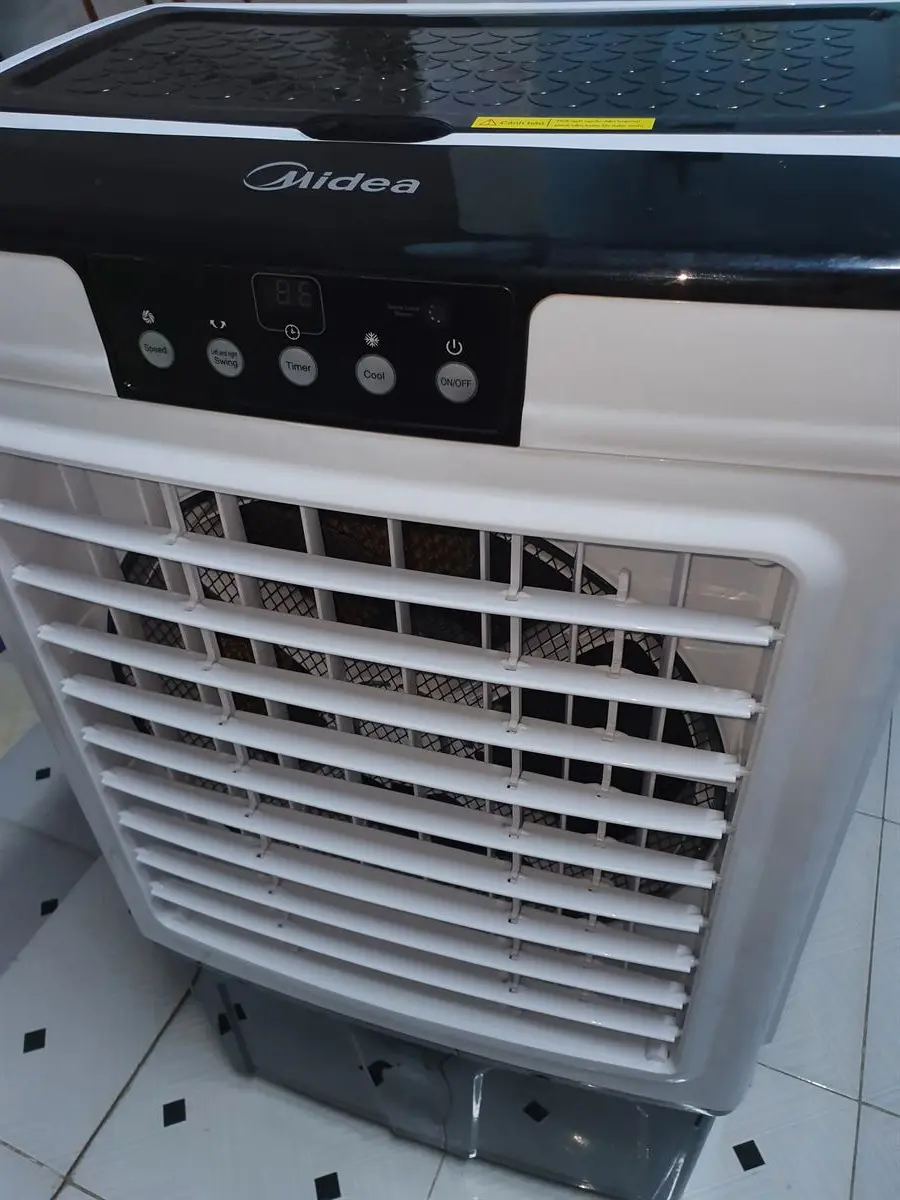 Khách hàng review Quạt điều hòa Midea AC375-19CRH 130W 16