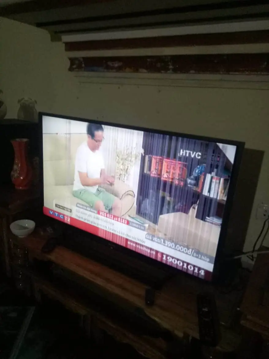 Khách hàng review Smart Tivi Sony 40 inch KDL-40W650D 4