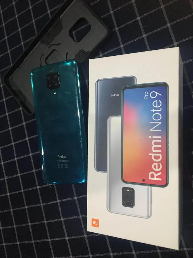 Khách hàng review Điện thoại Xiaomi Redmi Note 9 Pro (6GB/128GB) 11