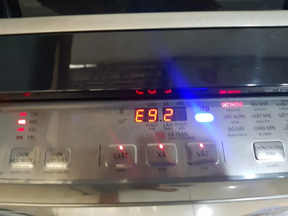 Khách hàng review Máy giặt Toshiba Inverter 11 kg AW-DUH1200GV 5