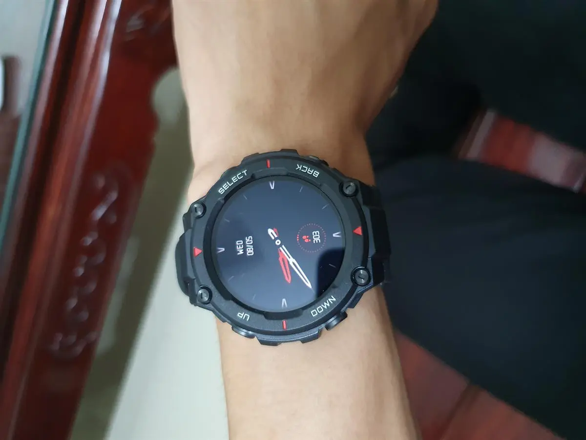 Khách hàng review Đồng hồ thông minh Huami Amazfit T-Rex Đen 4