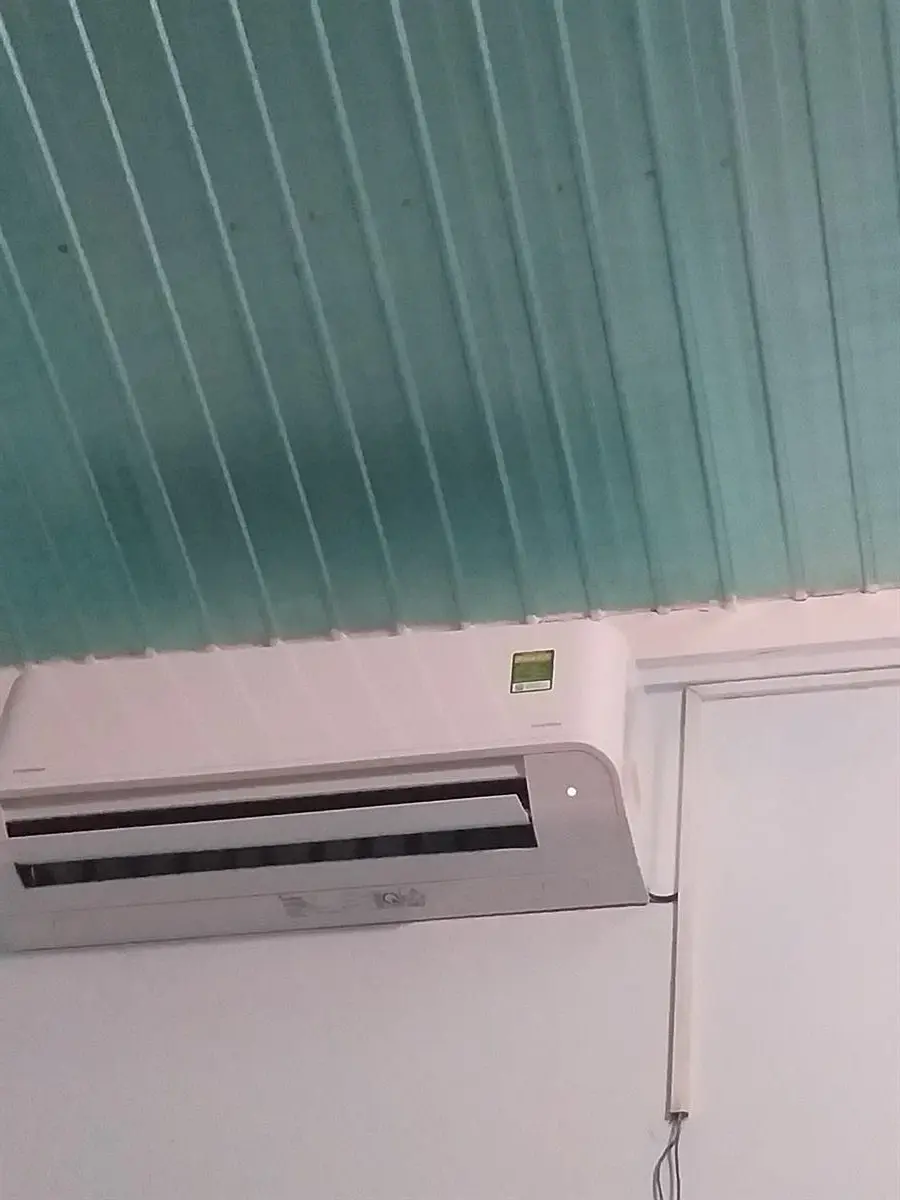 Khách hàng review Máy lạnh Toshiba Inverter 1 HP RAS-H10X2KCVG-V 1