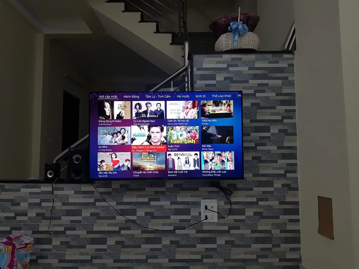 Khách hàng review Android Tivi Vsmart 4K 50 inch 50KD6800 10