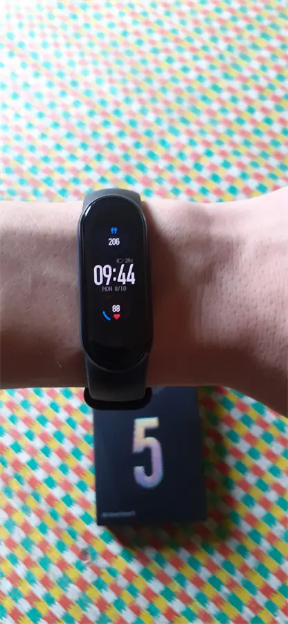 Khách hàng review Vòng đeo tay thông minh Mi Band 5 52