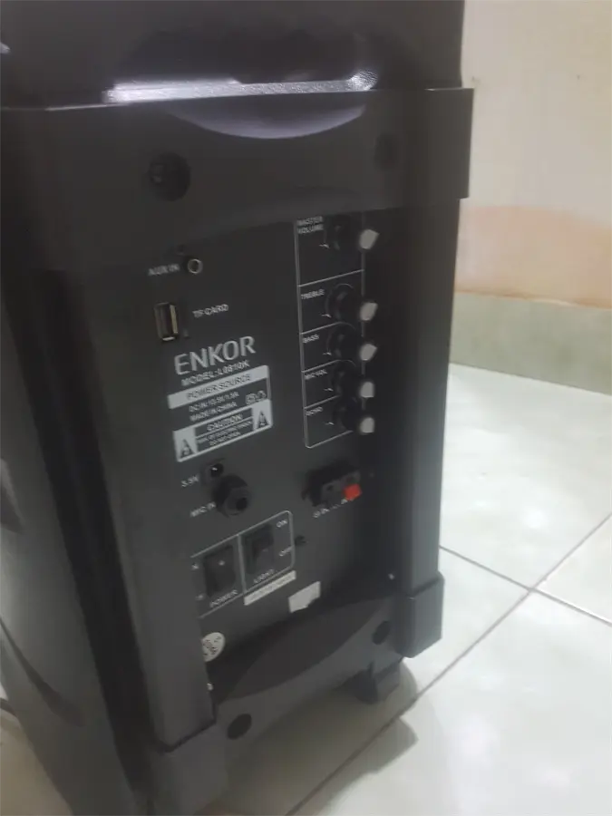Khách hàng review Loa Kéo Bluetooth Karaoke Enkor L0810K Đen 25W 6
