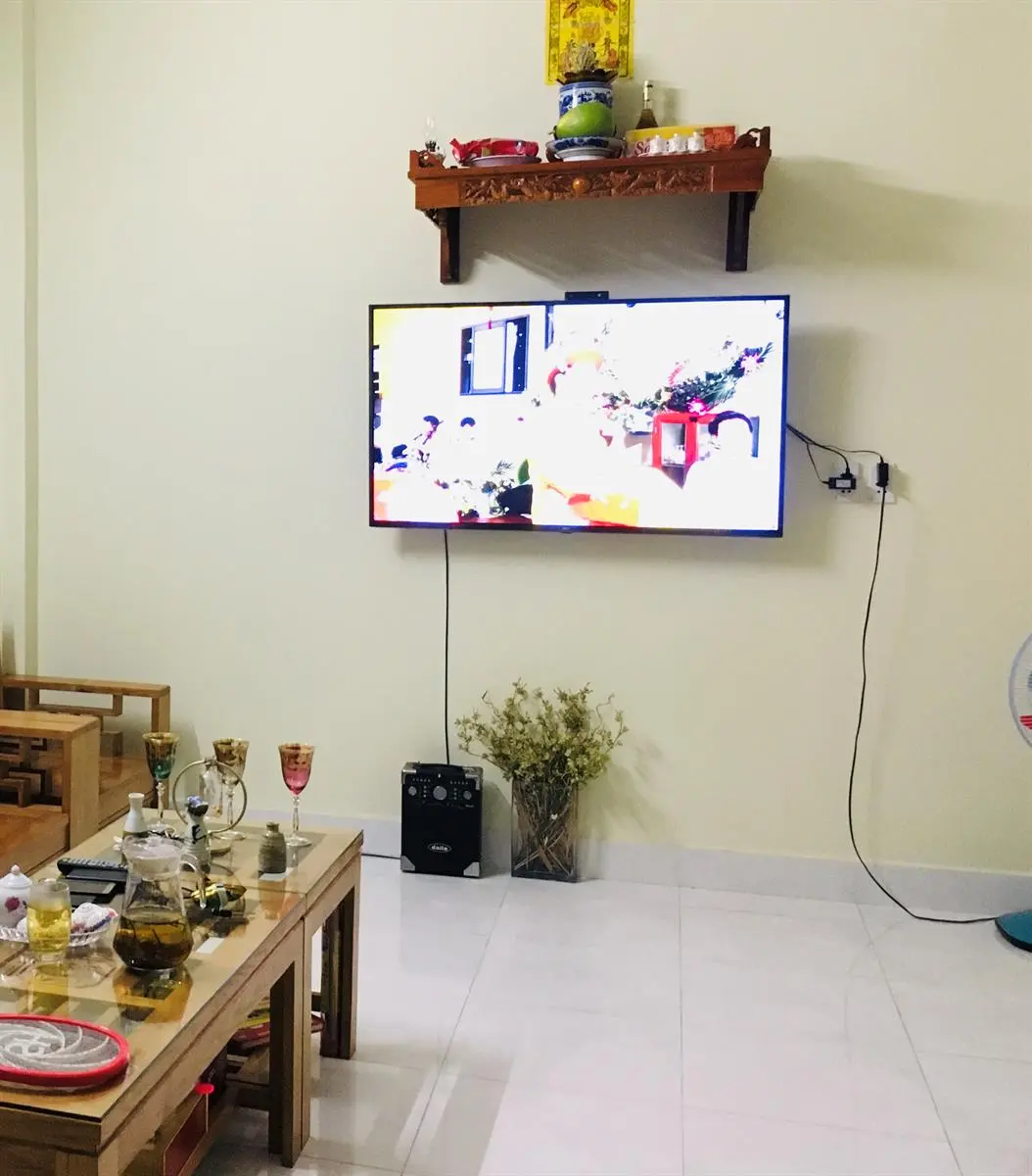 Khách hàng review Smart Tivi LG 4K 55 inch 55UM7400PTA 4