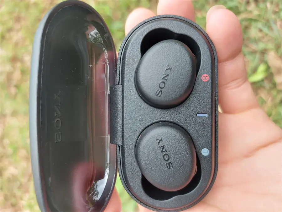 Khách hàng review Tai nghe Bluetooth Sony Extra Bass True Wireless WF-XB700 3