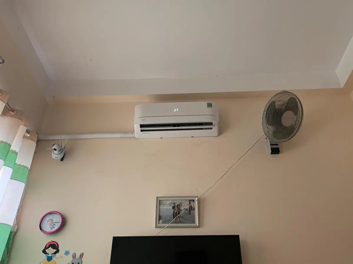Khách hàng review Máy lạnh Beko Inverter 1.5 HP RSVC12VS 6