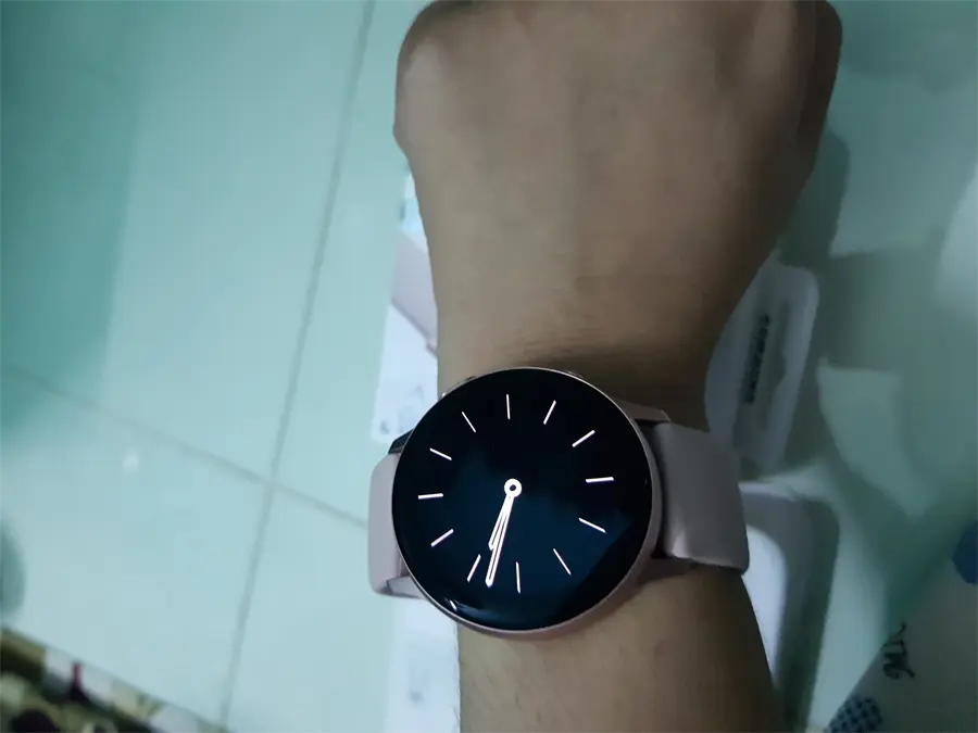Khách hàng review Đồng hồ thông minh Samsung Galaxy Watch Active 2 40mm Hồng 3