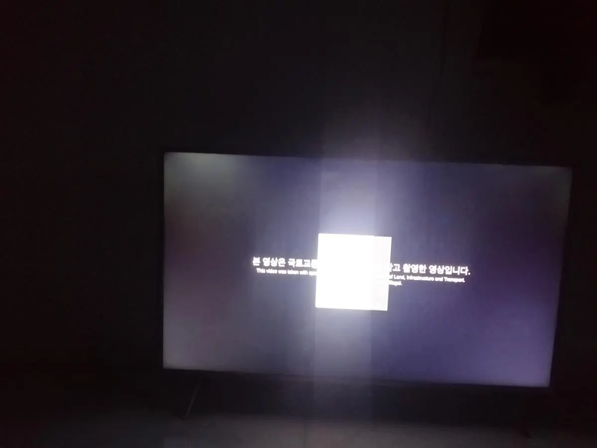 Khách hàng review Smart Tivi QLED Samsung 4K 43 inch QA43Q65R 1