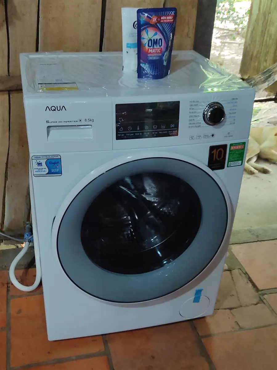 Khách hàng review Máy giặt Aqua Inverter 8.5 kg AQD-D850E W 12