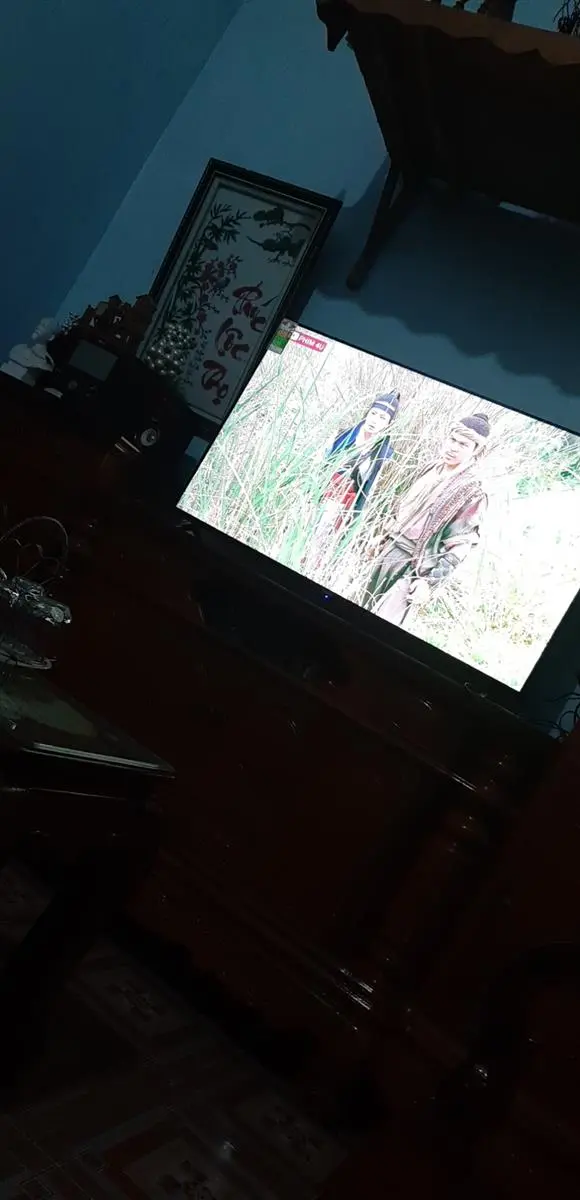 Khách hàng review Android Tivi Vsmart 4K 50 inch 50KD6800 2