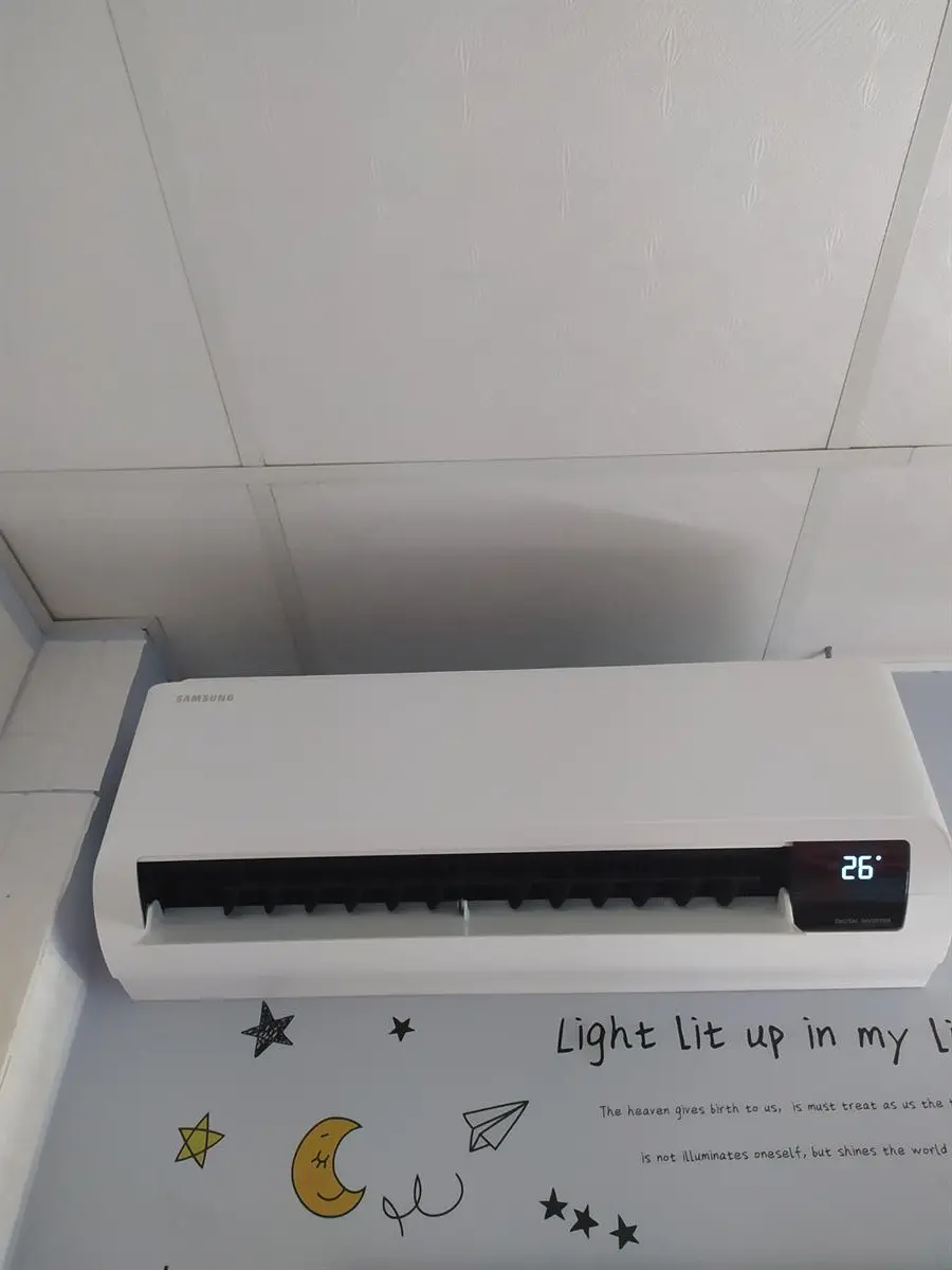 Khách hàng review Máy lạnh Samsung Inverter 1 HP AR10TYHYCWKNSV 49