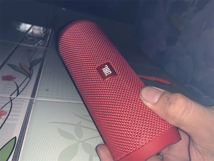 Khách hàng review Loa Bluetooth JBL FLIP4 2