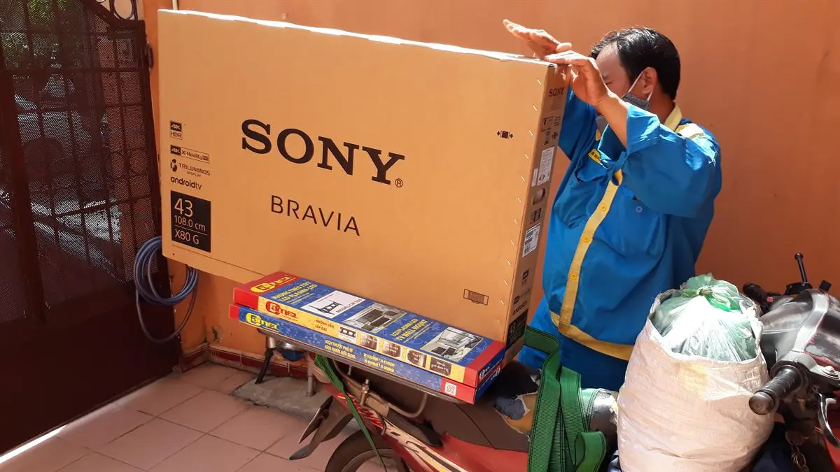 Khách hàng review Android Tivi Sony 4K 43 inch KD-43X8000G 4