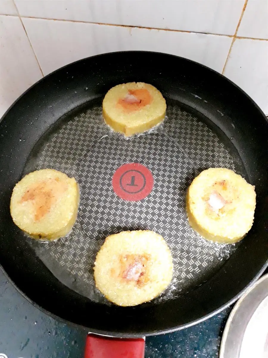 Khách hàng review Chảo nhôm chống dính đáy từ 28 cm Tefal C6820672 1