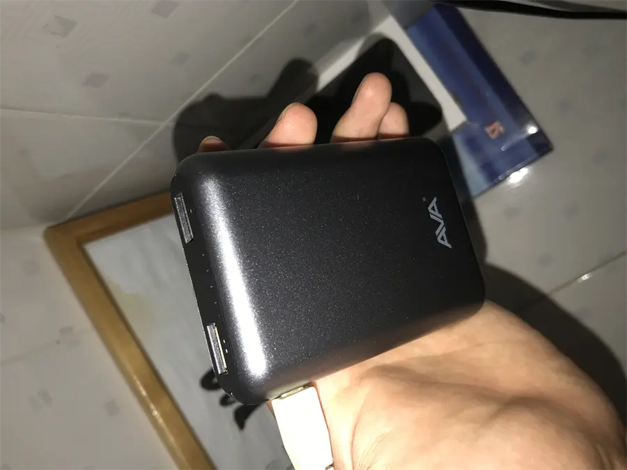 Khách hàng review Pin sạc dự phòng 7.500 mAh AVA LA 10K-1 14