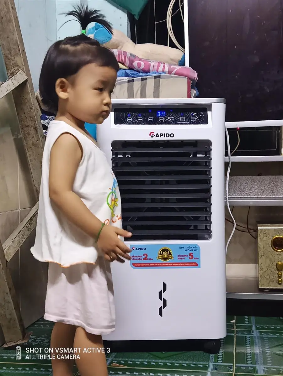 Khách hàng review Quạt điều hòa Rapido 3000D 40W 38
