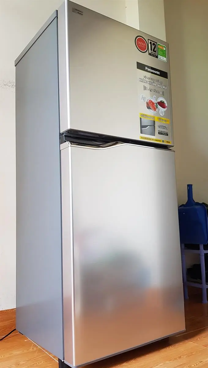 Khách hàng review Tủ lạnh Panasonic Inverter 167 lít NR-BA189PPVN 3