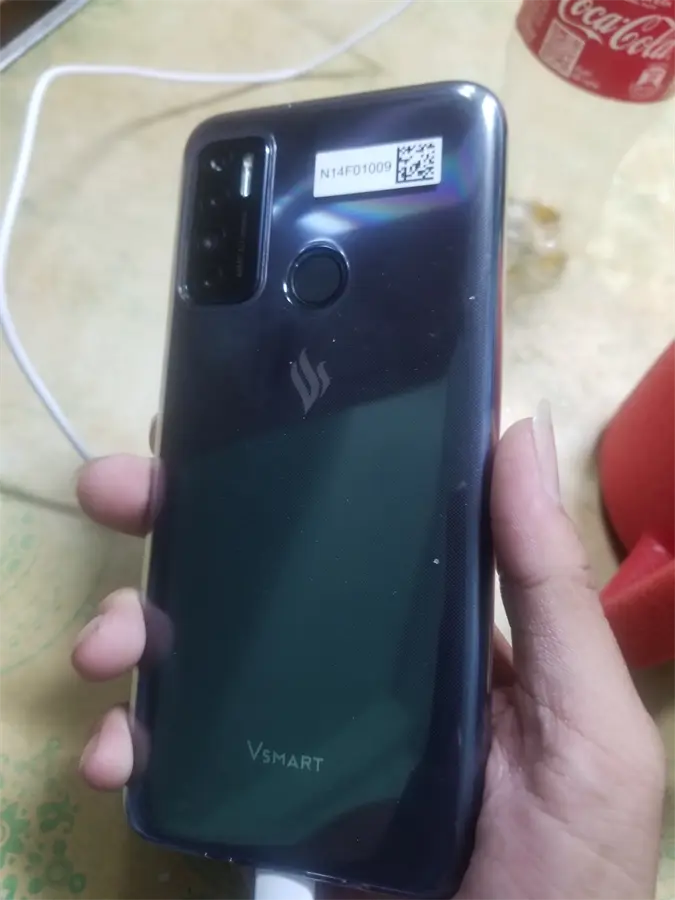 Khách hàng review Điện thoại Vsmart Live 4 6GB 24