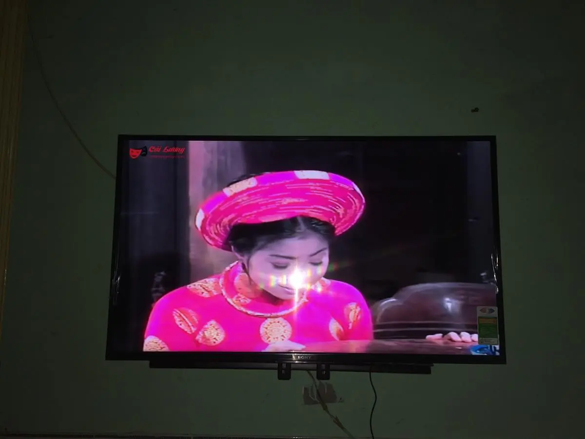 Khách hàng review Android Tivi Sony 4K 43 inch KD-43X8000G 3