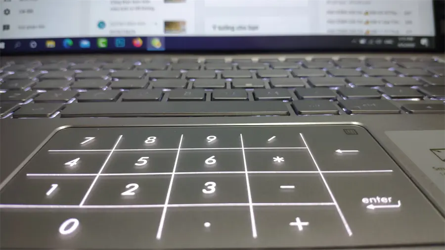Khách hàng review Laptop Asus ZenBook 14 UX433FN i5 8265U/8GB/512GB/2GB MX150/Túi/Win10 (A6124T) 3