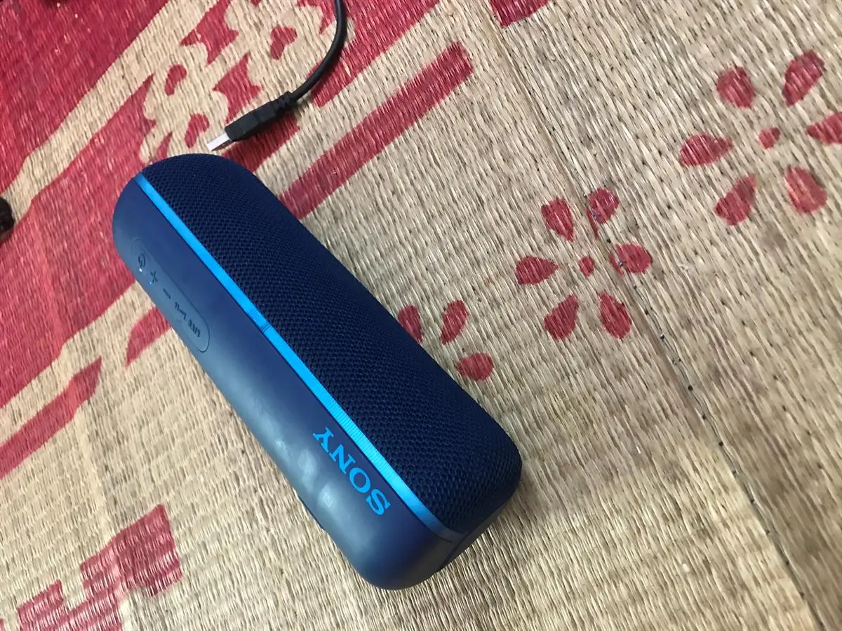 Khách hàng review Loa Bluetooth Sony Extra Bass SRS-XB22 3