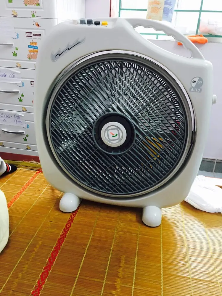 Khách hàng review Quạt hộp Asia 3 cánh F16001 45W 11