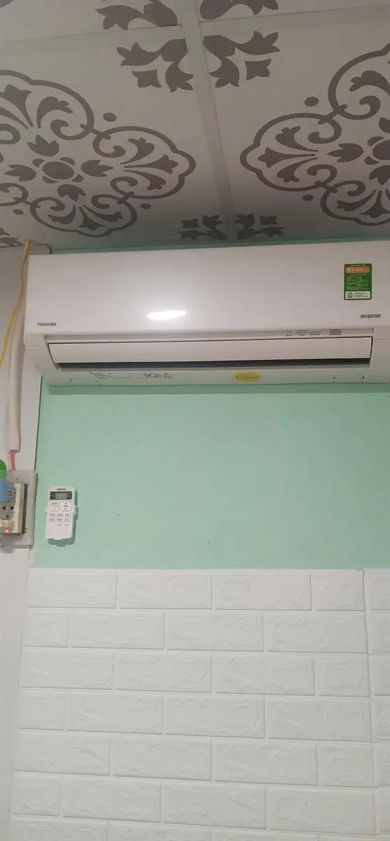 Khách hàng review Máy lạnh Toshiba Inverter 1 HP RAS-H10D2KCVG-V 23