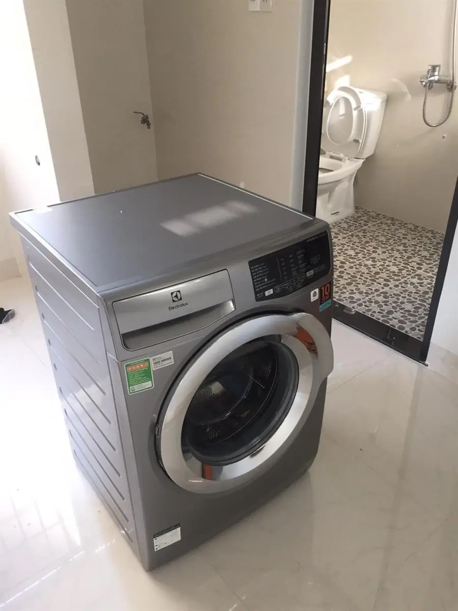 Khách hàng review Máy giặt Electrolux Inverter 9 Kg EWF9025BQSA 21