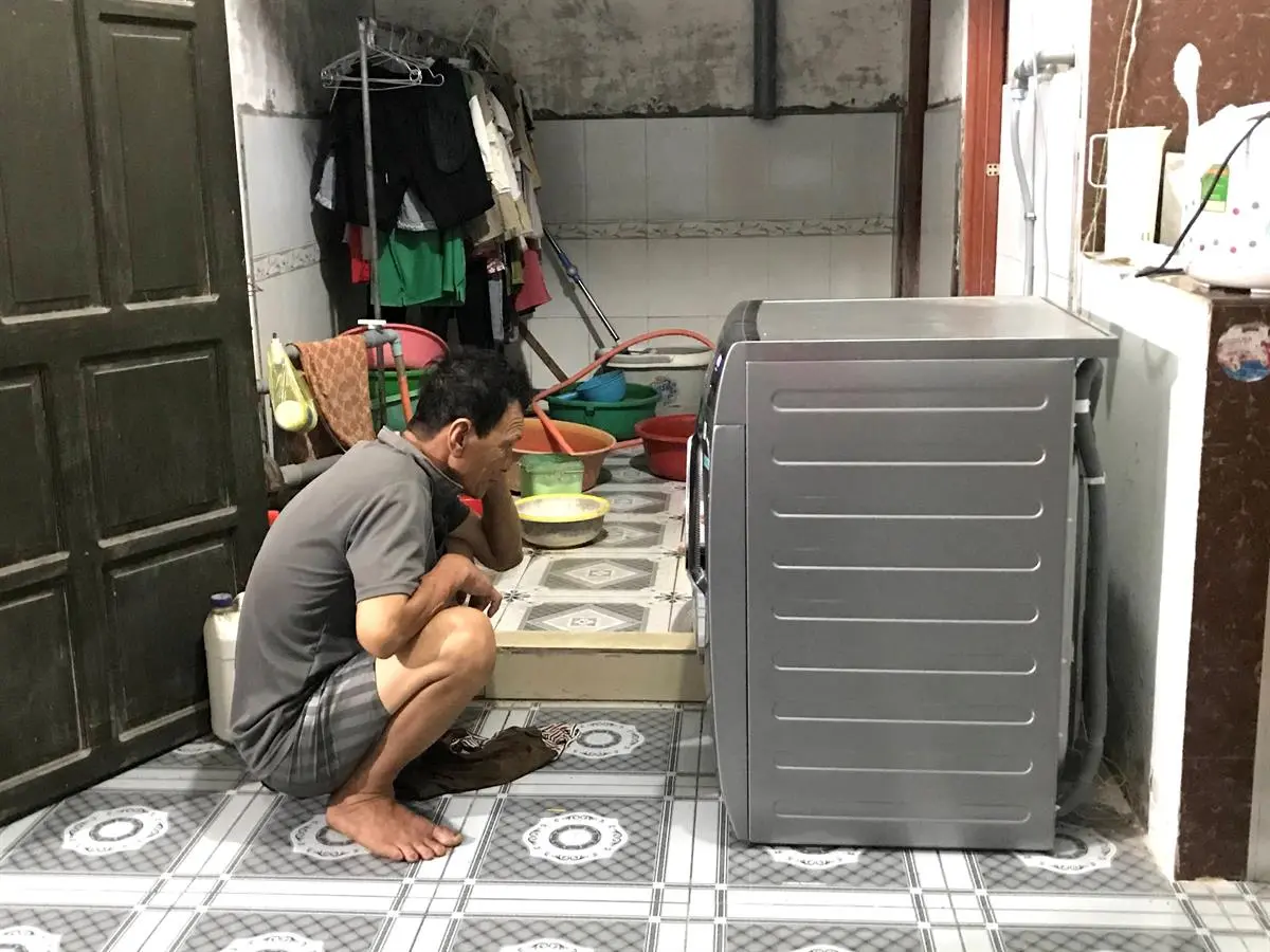 Khách hàng review Máy giặt Electrolux Inverter 9 Kg EWF9025BQSA 20
