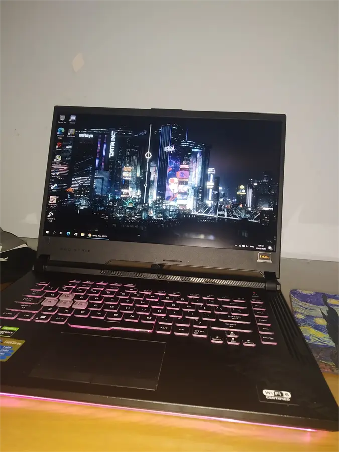 Khách hàng review Laptop Asus Gaming Rog Strix G512 i5 10300H/8GB/512GB/144Hz/4GB GTX1650Ti/Win10 (IAL013T) 5