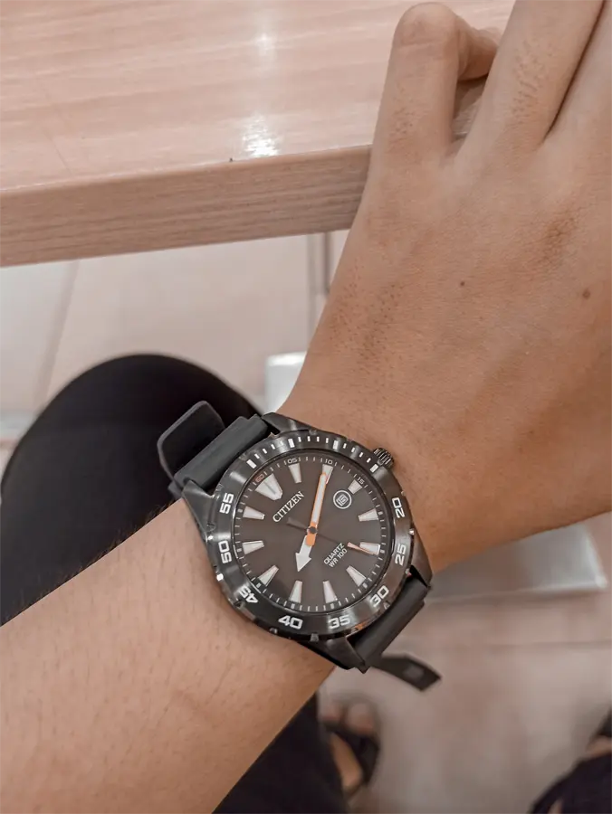 Khách hàng review Đồng hồ CITIZEN 42 mm Nam BI1045-13E 3