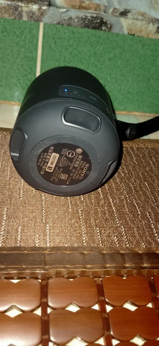 Khách hàng review Loa Bluetooth Sony Extra Bass SRS-XB12 3