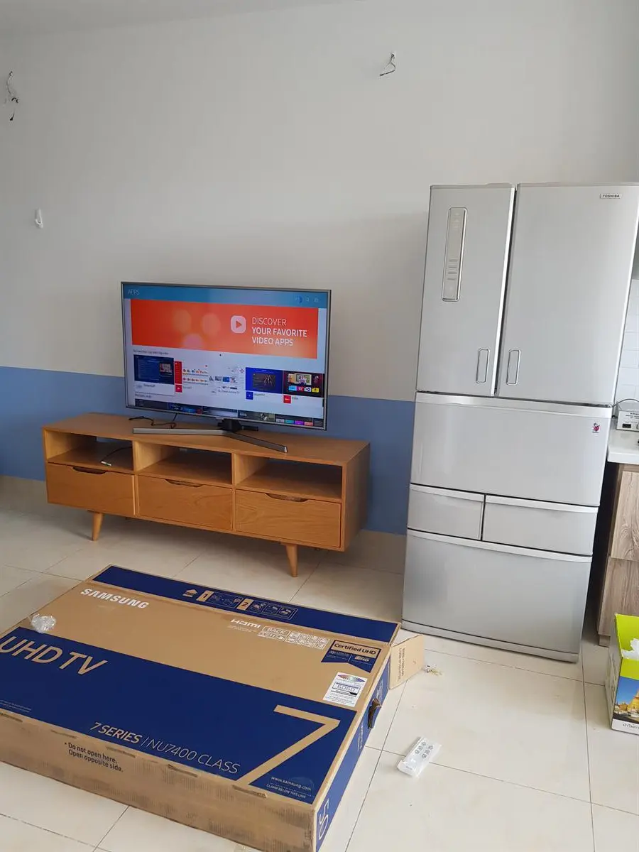 Khách hàng review Smart Tivi Samsung 4K 50 inch UA50NU7400 1