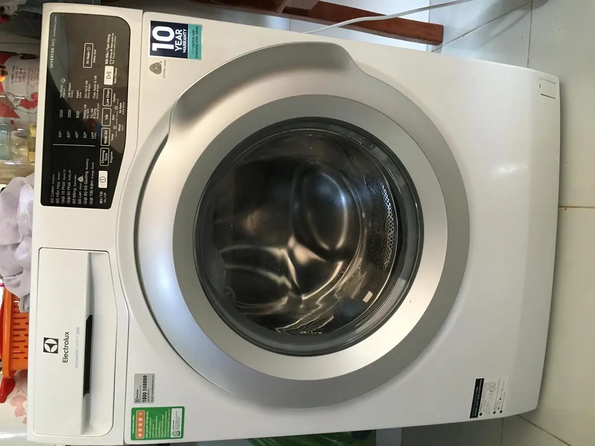 Khách hàng review Máy giặt Electrolux Inverter 8 kg EWF8025CQWA 2