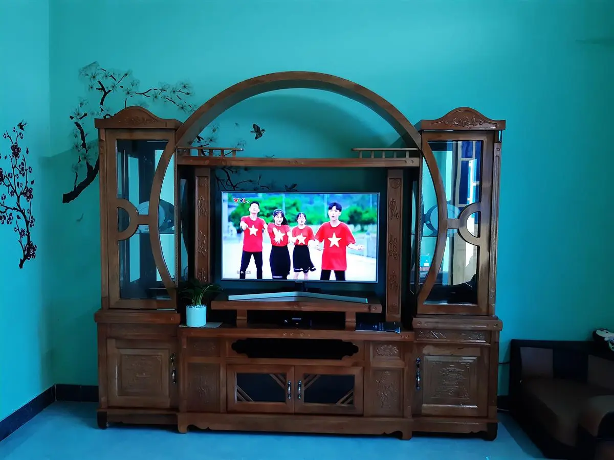 Khách hàng review Smart Tivi Samsung 4K 43 inch UA43NU7400 3