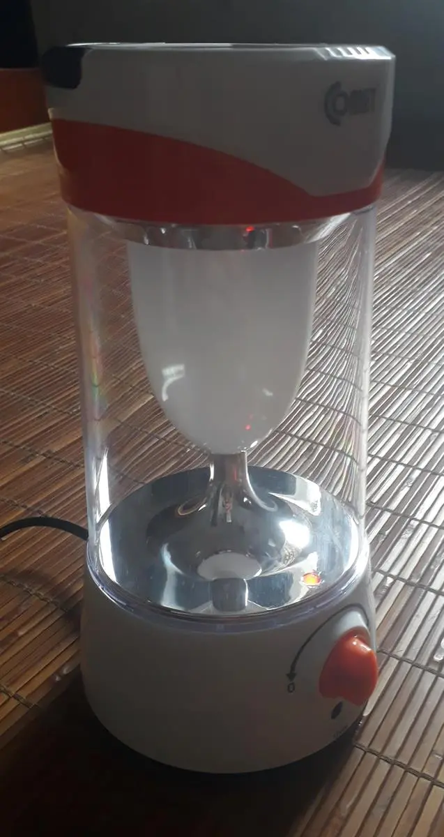 Khách hàng review Đèn sạc năng lượng mặt trời Comet CRL3103S 4
