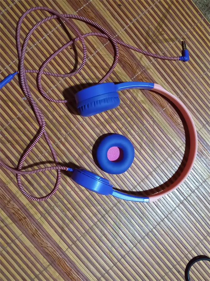 Khách hàng review Tai nghe chụp tai Kanen IP-350 Tím 4
