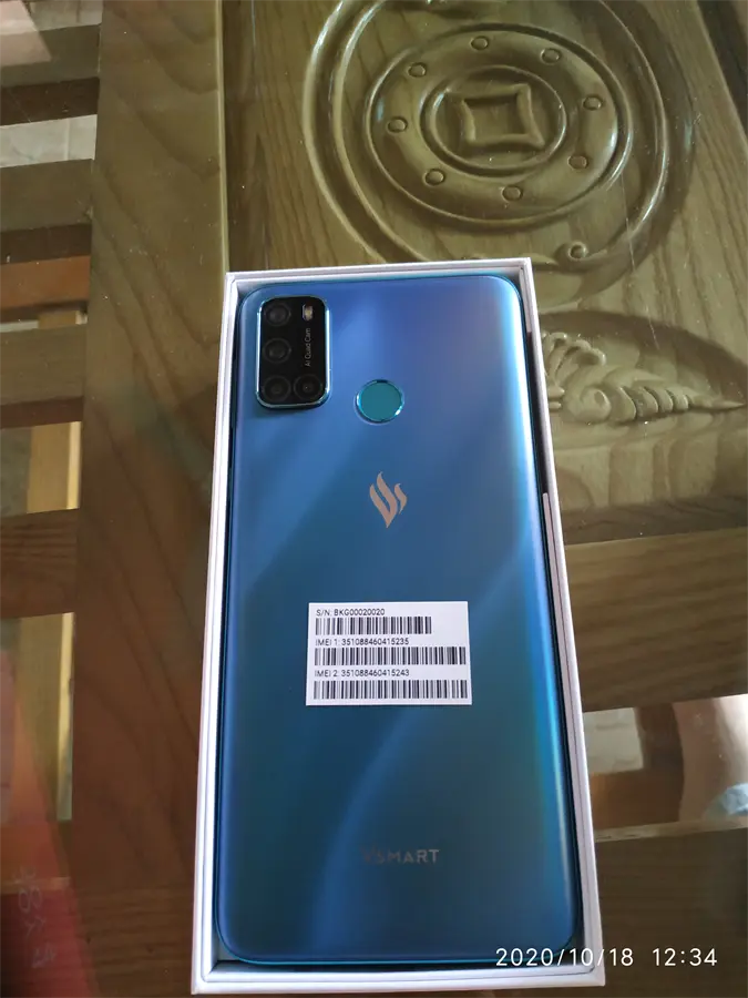 Khách hàng review Điện thoại Vsmart Joy 4 (4GB/64GB) 8
