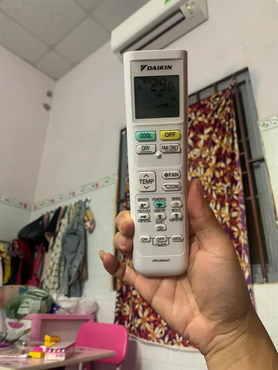 Khách hàng review Máy lạnh Daikin Inverter 1 HP ATKC25UAVMV 12
