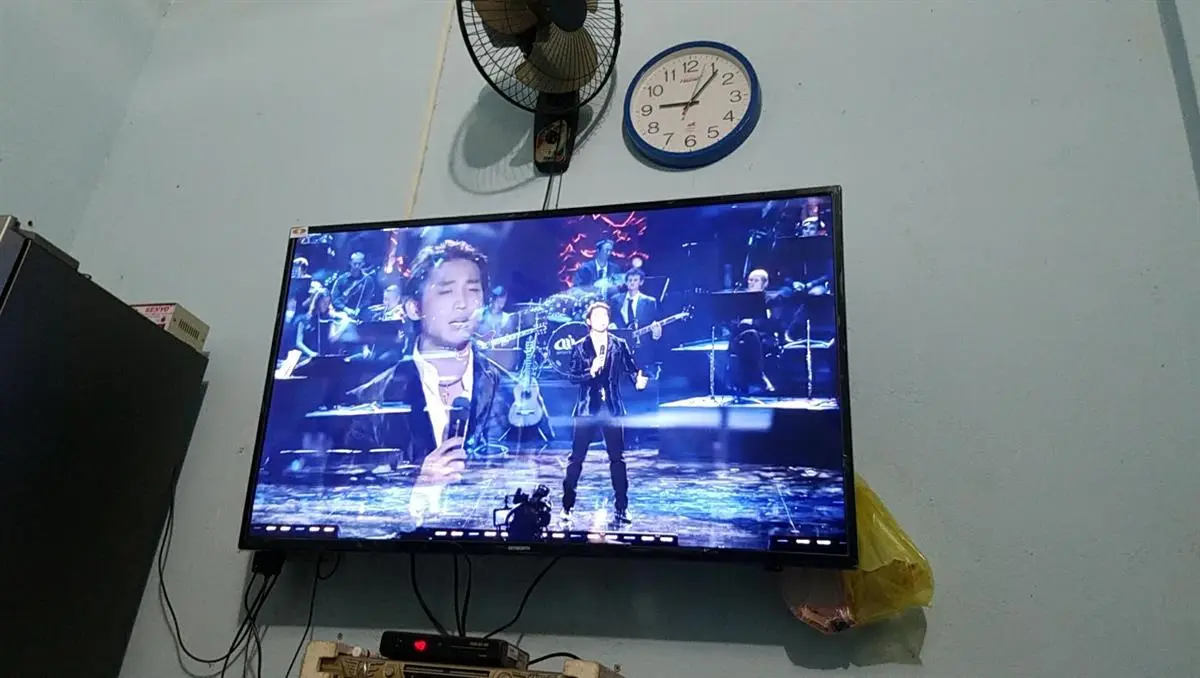 Khách hàng review Smart Tivi Skyworth 4K 50 inch 50UB5100 2