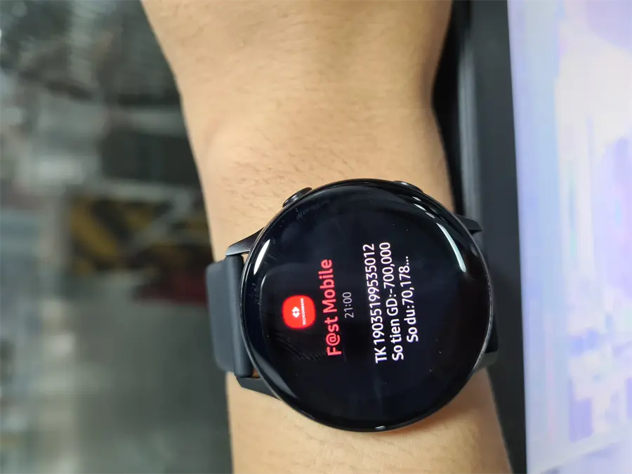 Khách hàng review Đồng hồ thông minh Samsung Galaxy Watch Active R500 40mm 4