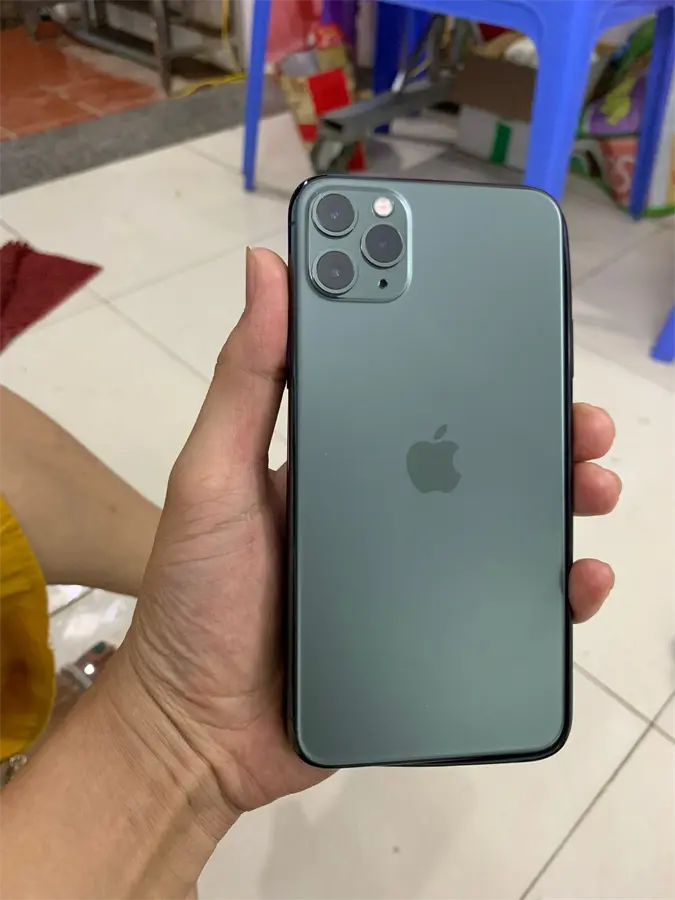 Khách hàng review Điện thoại iPhone 11 Pro Max 64GB 2