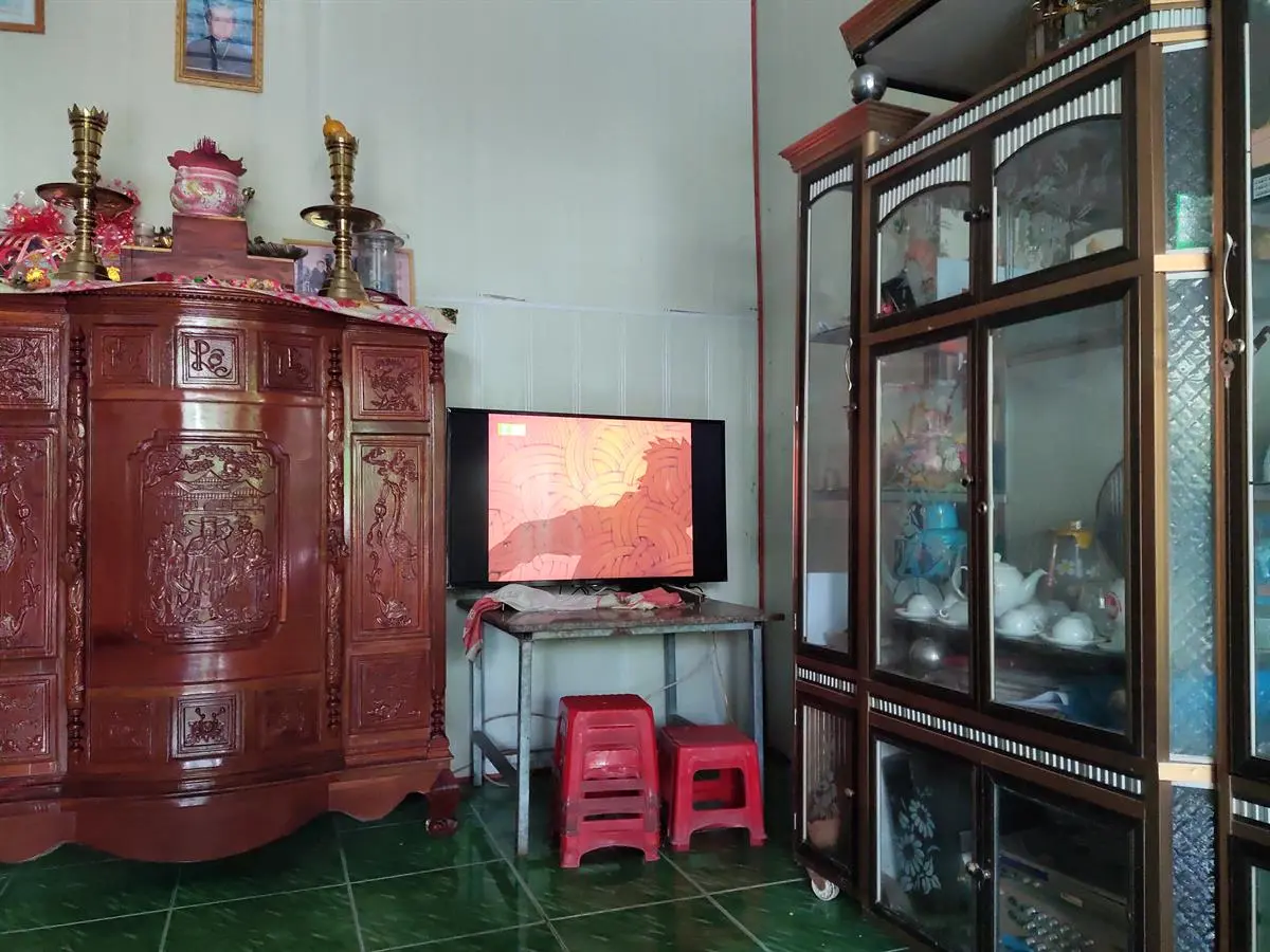 Khách hàng review Android Tivi Sony 4K 43 inch KD-43X8000G 2