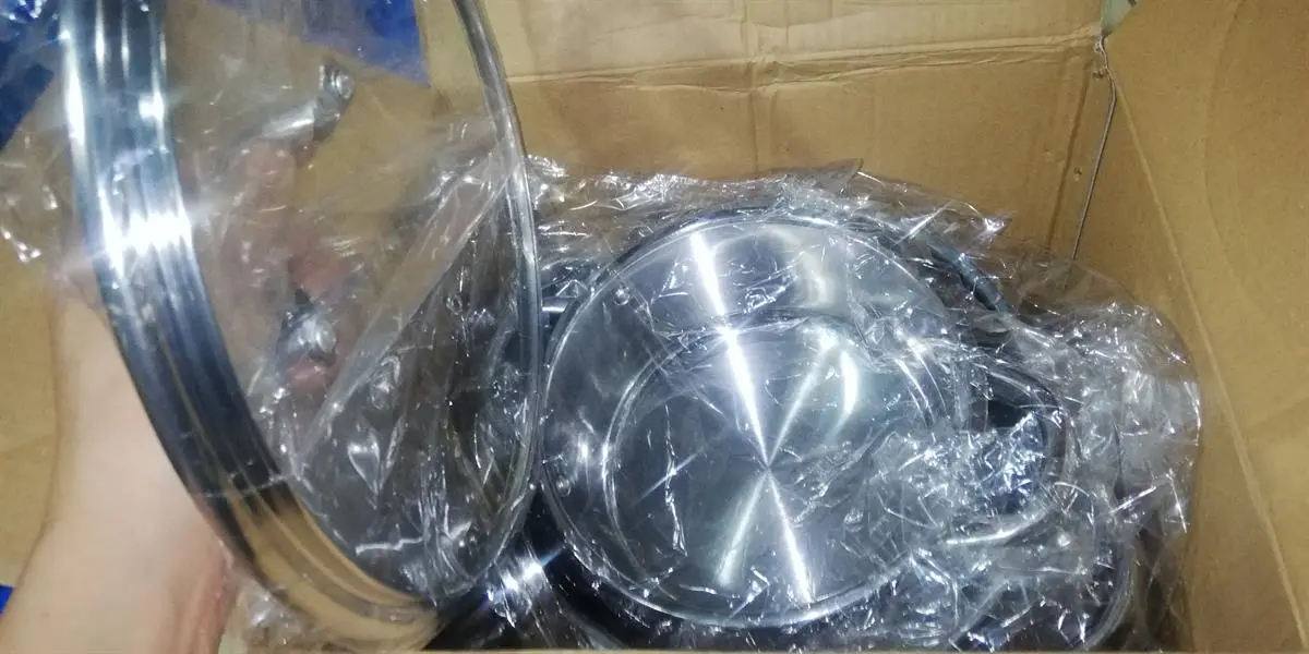 Khách hàng review Bộ 3 nồi inox 3 đáy nắp kính Fivestar FSB3IN004 4