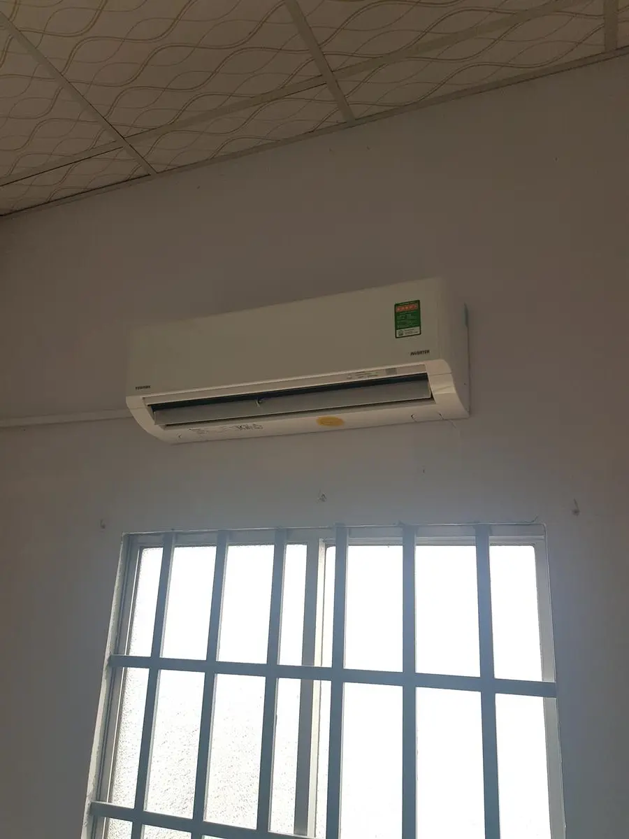 Khách hàng review Máy lạnh Toshiba Inverter 1 HP RAS-H10D2KCVG-V 20