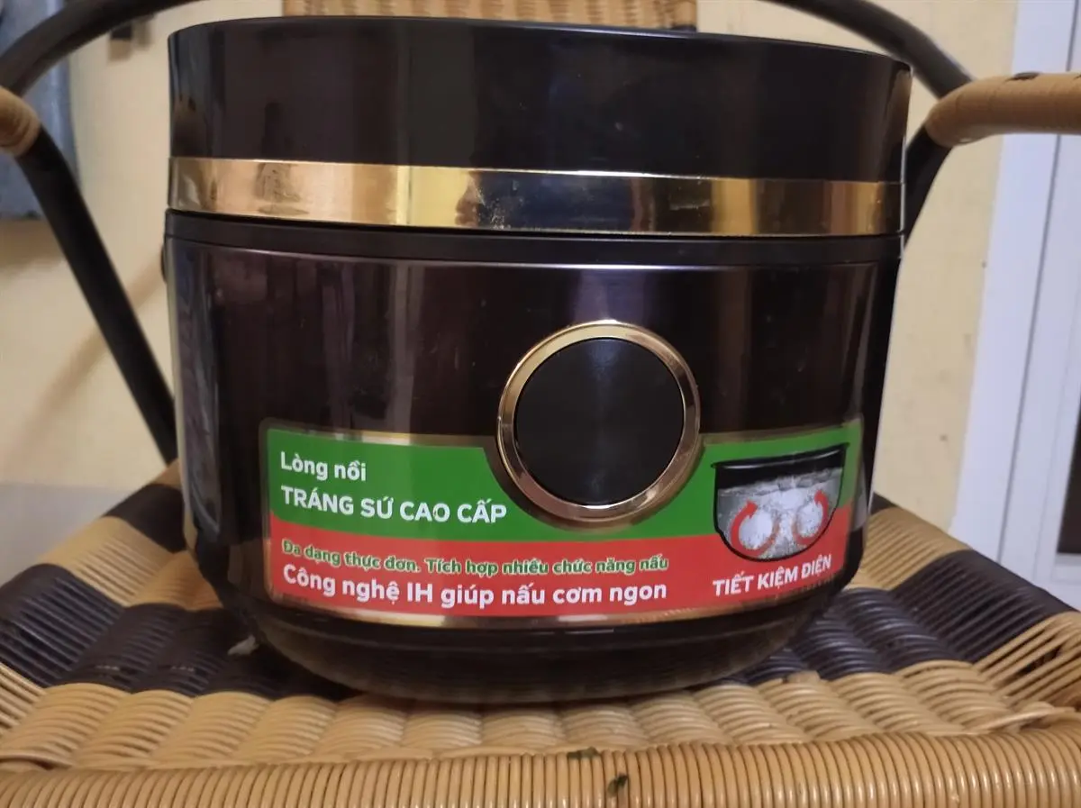 Khách hàng review Nồi cơm cao tần Kangaroo 1.8 lít KG599N 43