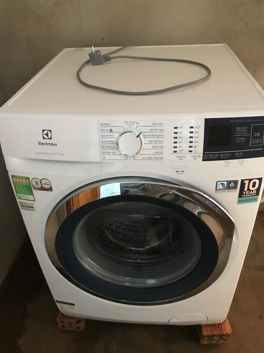 Khách hàng review Máy giặt Electrolux Inverter 10 kg EWF1024BDWA 14